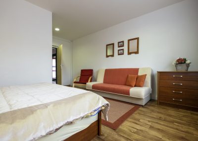guest-house-apartment-ubytovanie-penzion-alena-bojnice-apartman-01-3